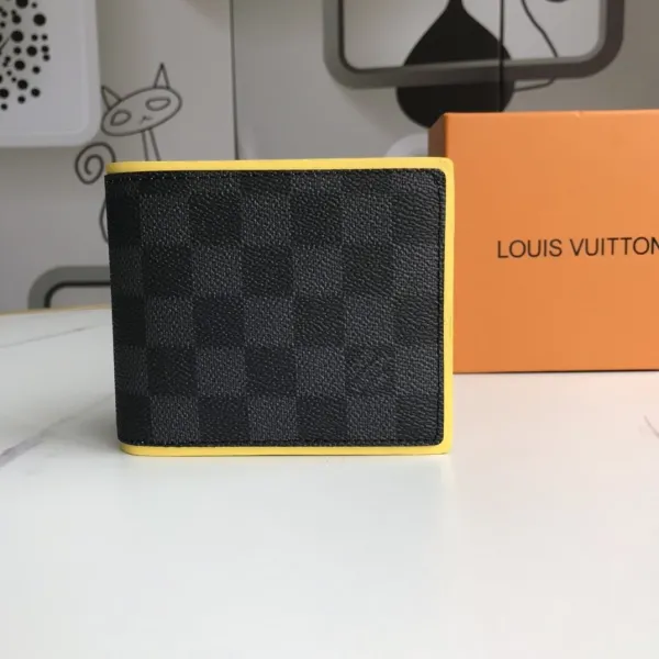 ルイヴィトン財布コピー 2020新品注目度NO.1 Louis Vuitton メンズ 財布