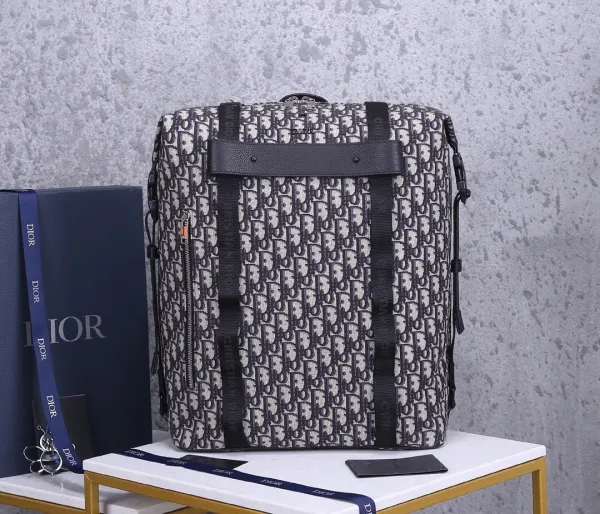 ディオールバッグコピー 大人気2021新品 Dior メンズ バックパック