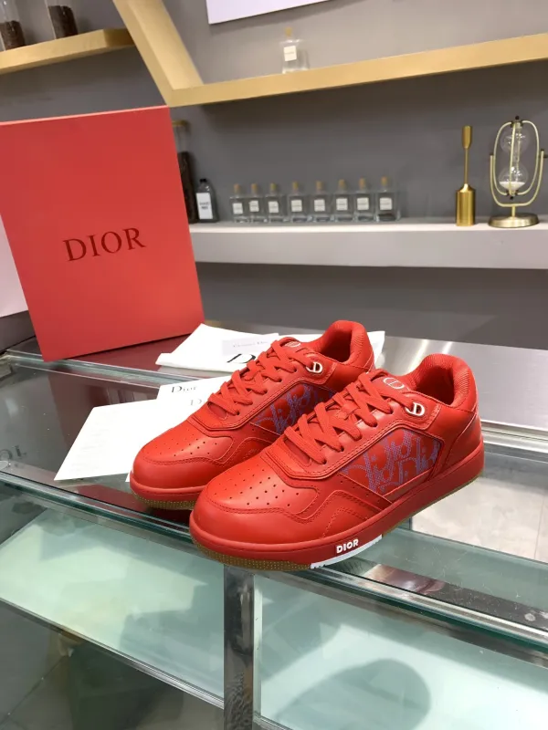 ディオール靴コピー 2021新品注目度NO.1 Dior 男女兼用 スニーカー