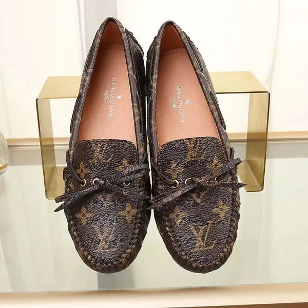 ルイヴィトン靴コピー 定番人気2022新品 Louis Vuitton レディース パンプス
